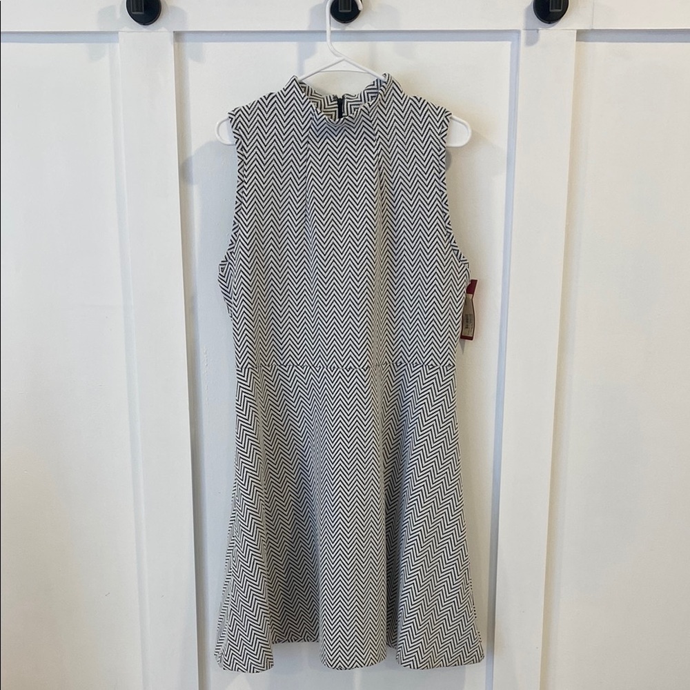 MERONA mock neck Chevron Pattern Sleeveless Dress